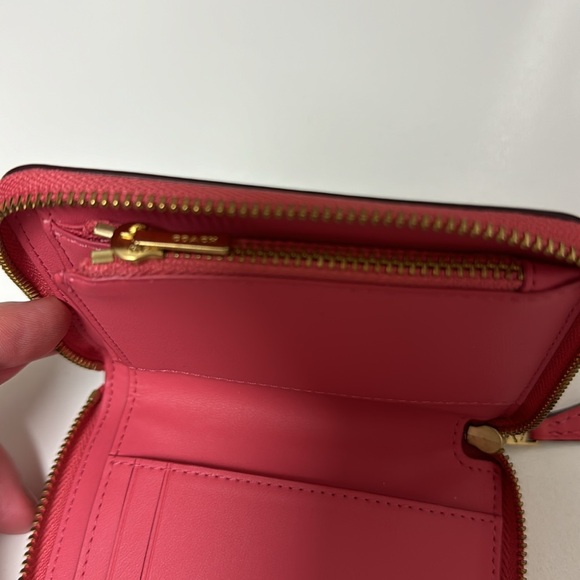 Disney x Coach wallet with Mickey and Minnie mouse on it - Picture 6 of 7